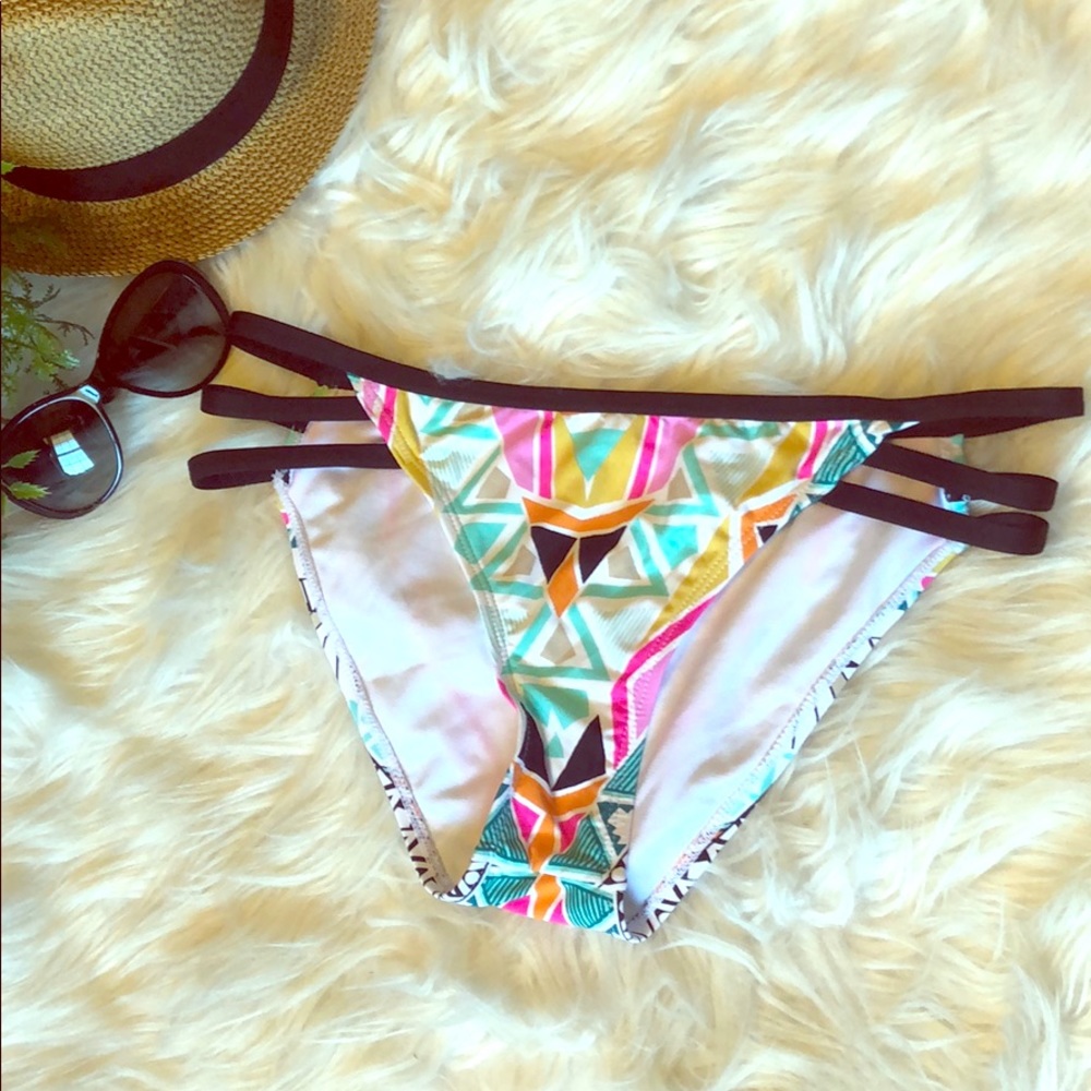 😎 3/$25 GB Swimsuit Bikini Bottoms 🌴😎🌴